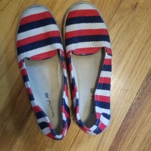 American Eagle slip-on shoes